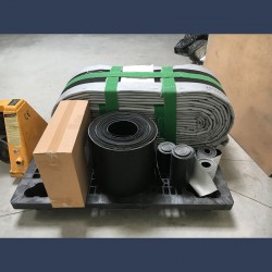 Fabric expansion joint for gas flow pipes - packing before delivery