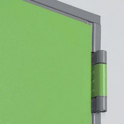 Hinge détail on the standard multipurpose door